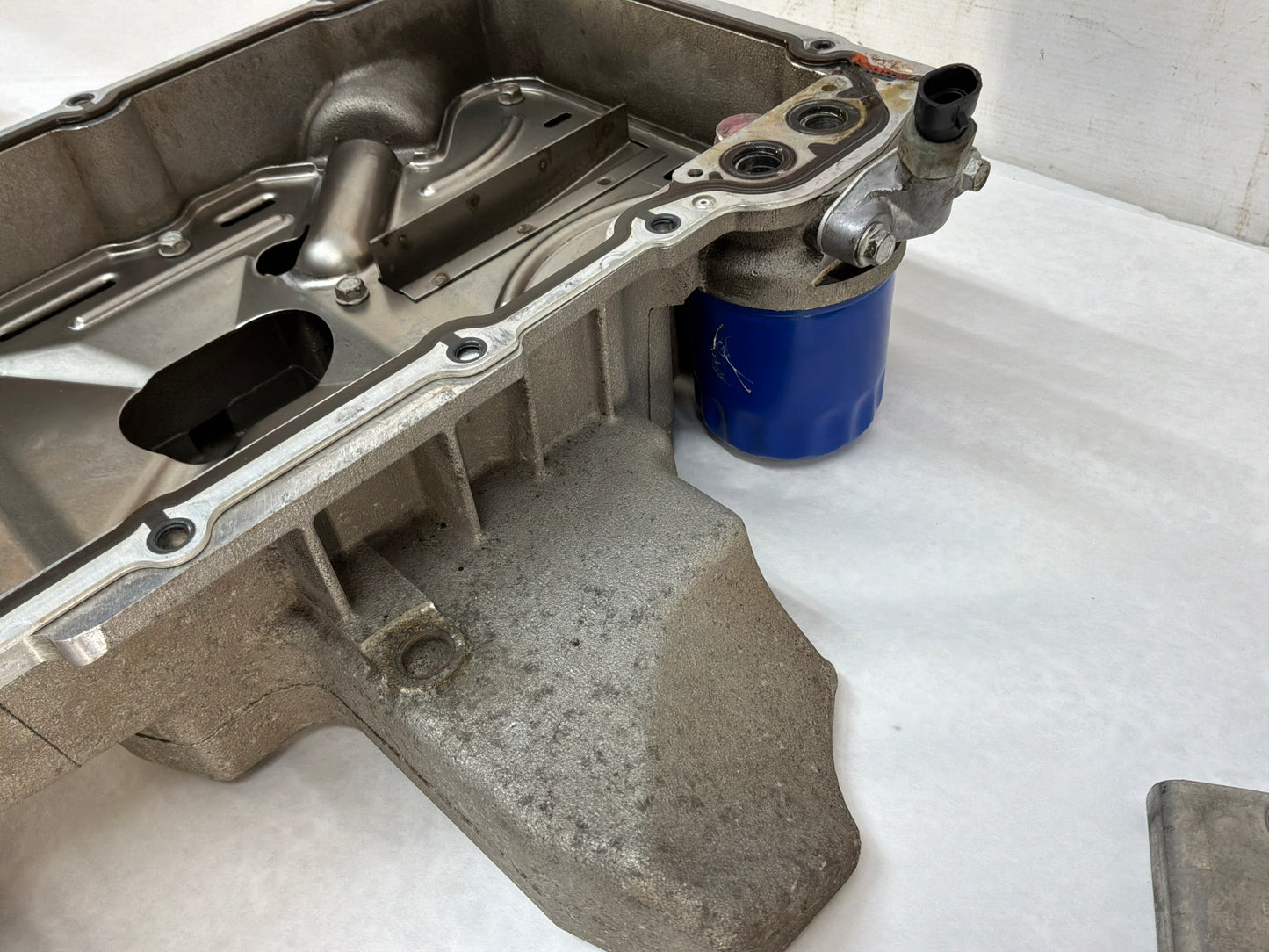 1999 Chevy Corvette Aluminum Batwing Oil Pan w/ Widget & Pick Up Tube OEM