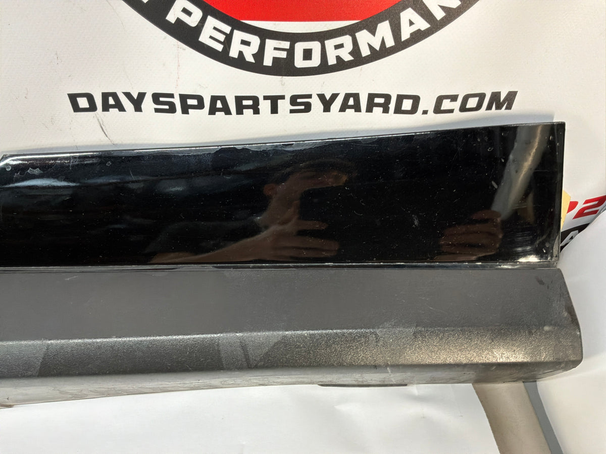 2013 Chevy Camaro ZL1 LH Driver Rocker Molding Side Skirt Panel OEM