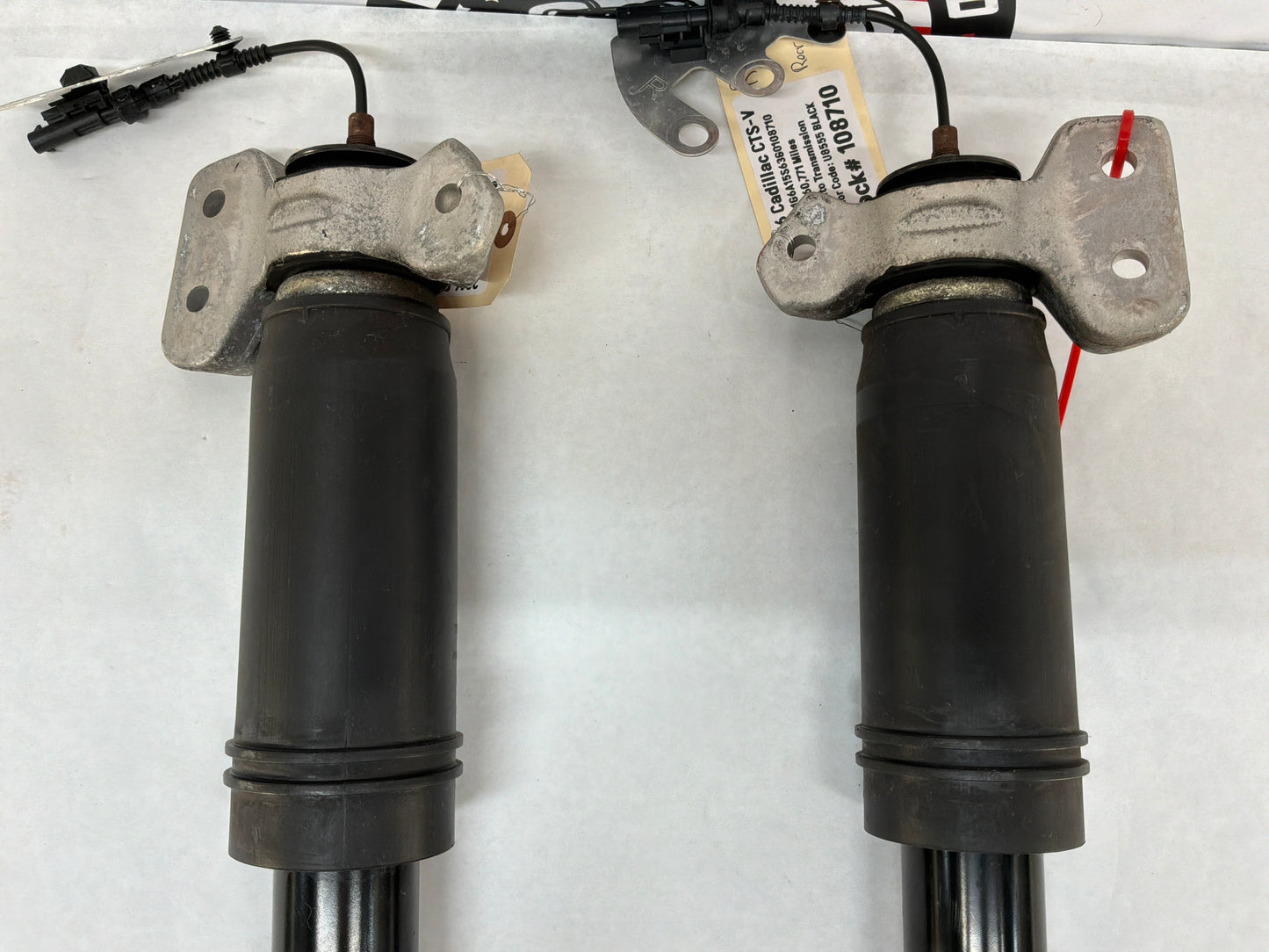 2016 Cadillac CTS-V RH & LH Rear Shock Absorber Assembly OEM