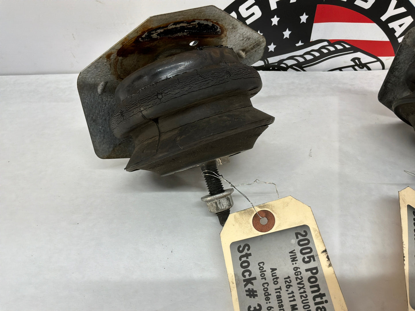 2005 Pontiac GTO Engine Motor Mounts OEM