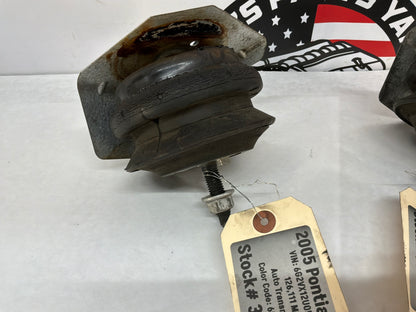 2005 Pontiac GTO Engine Motor Mounts OEM