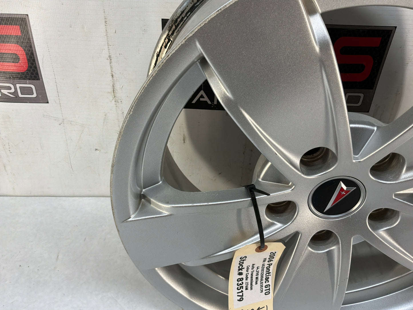 2006 Pontiac GTO Factory OEM Wheel 17X8