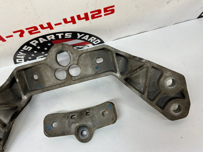 2012 Cadillac CTS-V Automatic Transmission Crossmember Mount OEM
