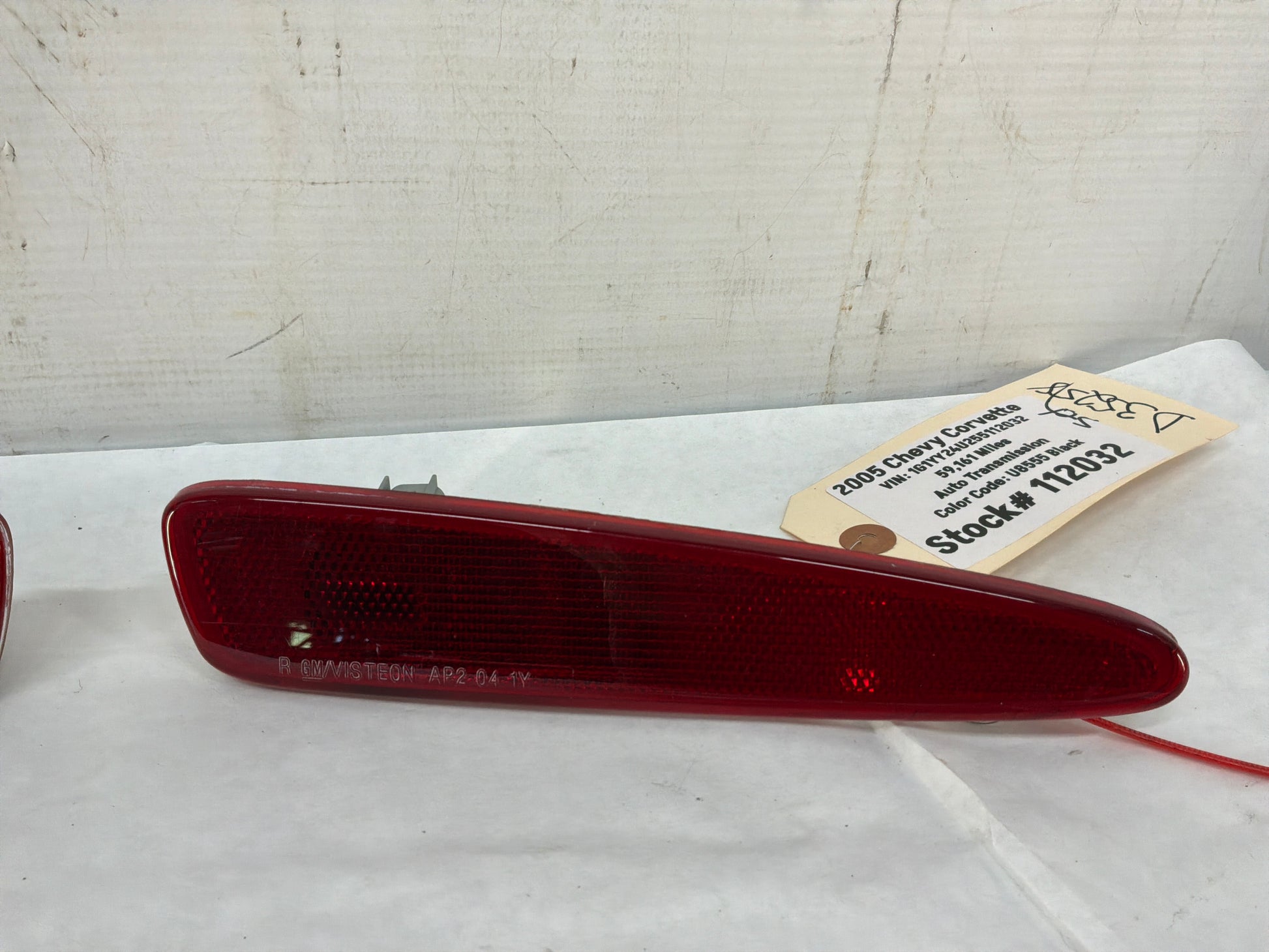 2005 Chevy C6 Corvette RH & LH Side Marker Turn Signal Light Lamp OEM - Day's Parts Yard
