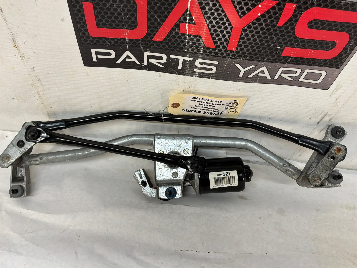 2004 Pontiac GTO Windshield Wiper Motor Transmission Linkage Assembly OEM