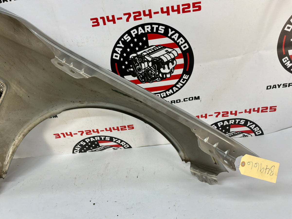 2014 Chevy SS Sedan LH Driver Front Fender Silver OEM