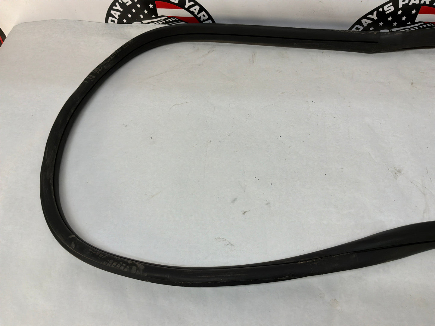 2014 Chevy Camaro SS RH Passenger Door Body Weather Strip Seal OEM