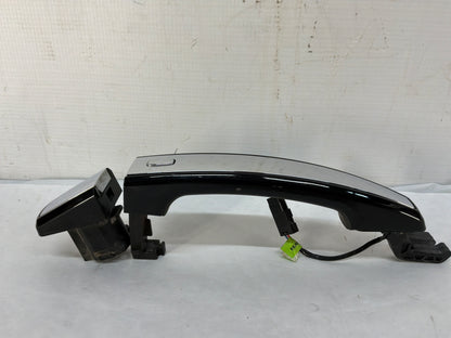 2017 Chevy SS Sedan RH Passenger Front Exterior Door Handle OEM