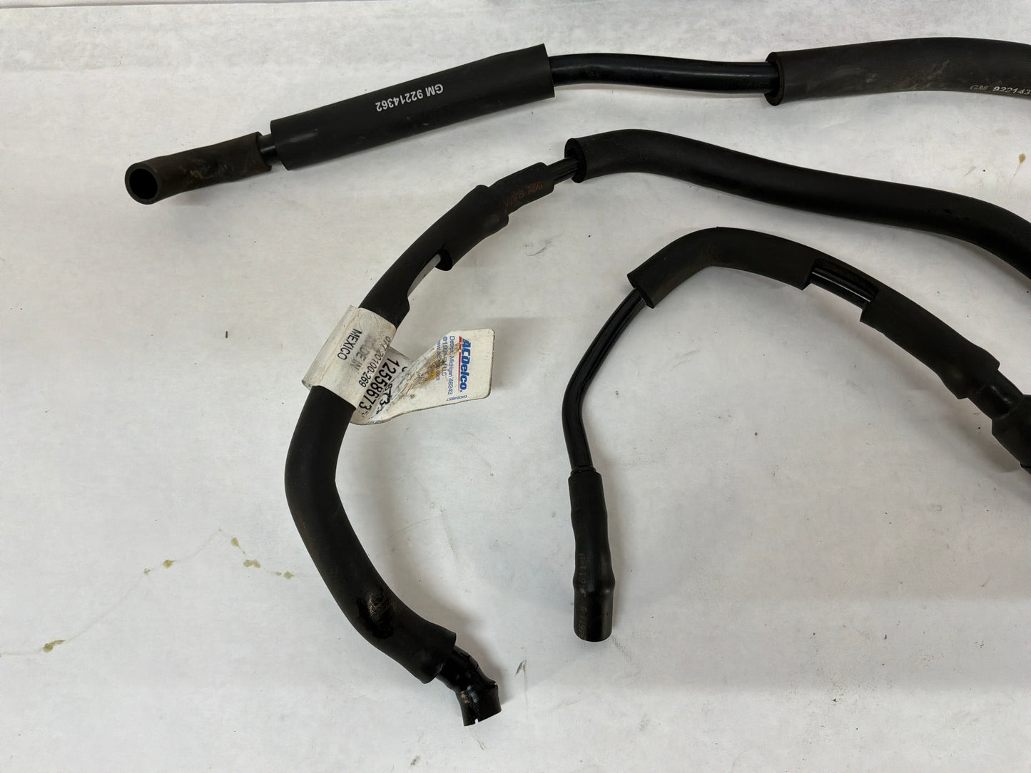 2008 Pontiac G8 Base PCV Lines OEM