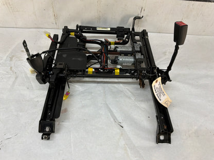 Rh front seat track - Day's Parts Yard