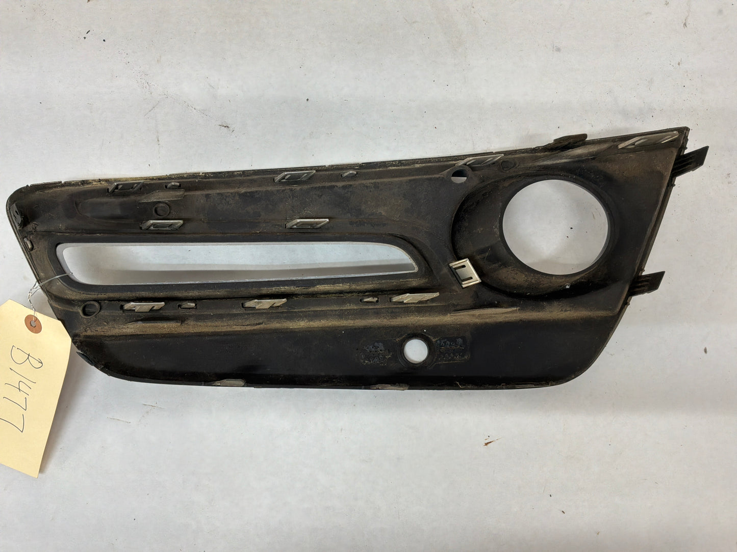 2014 Chevy SS Sedan LH Driver Fog Running Light Lamp Opening Cover Bezel OEM