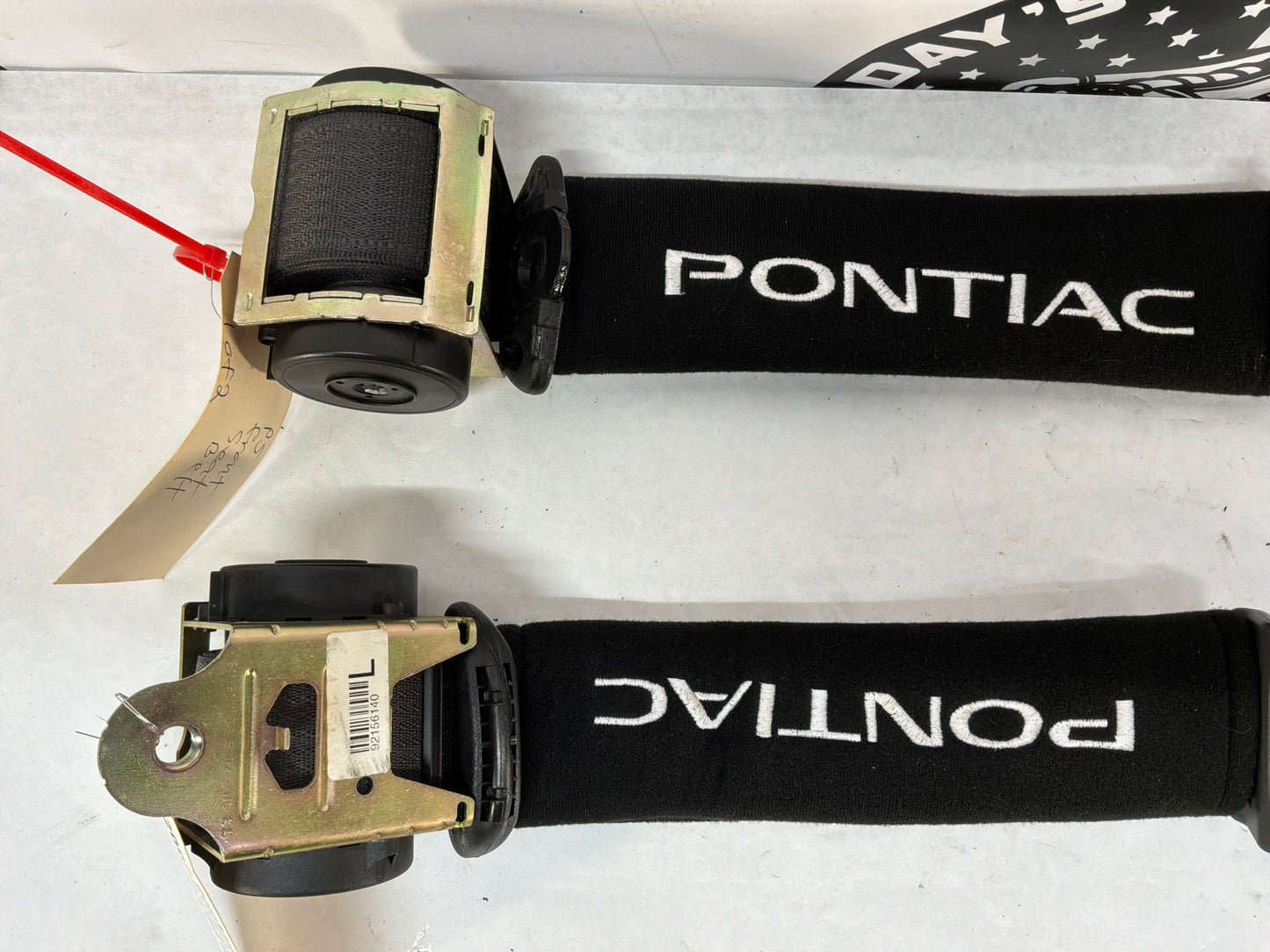 20065 GTO LH & RH Front Seat Belts Retractors OEM