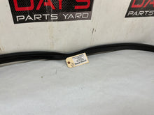 Rh weather strip - Day's Parts Yard