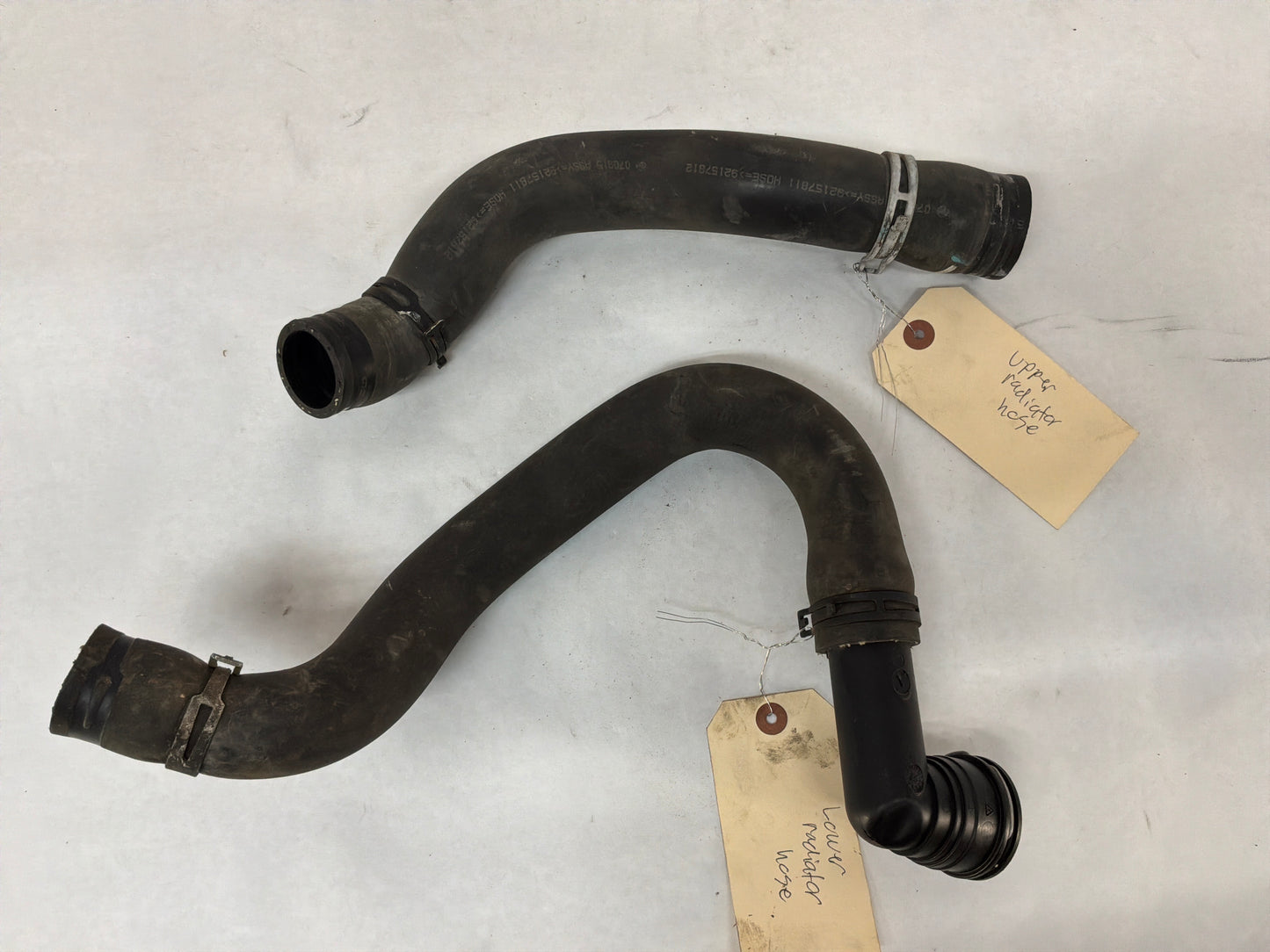 2008 Pontiac G8 Base Upper & Lower Radiator Hoses OEM