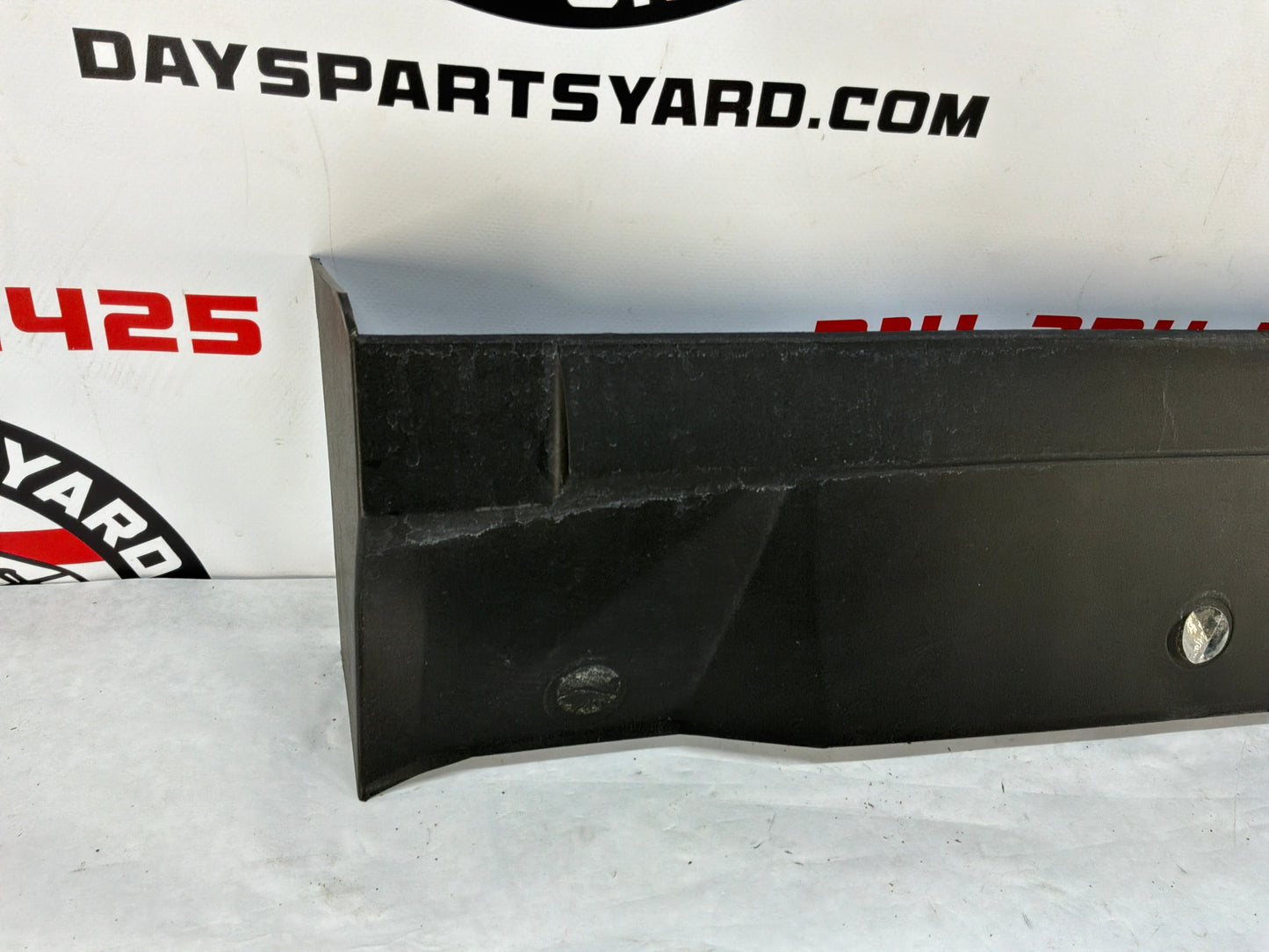 2007 C6 Corvette Convertible Intake Air Filter Lower Cover OEM