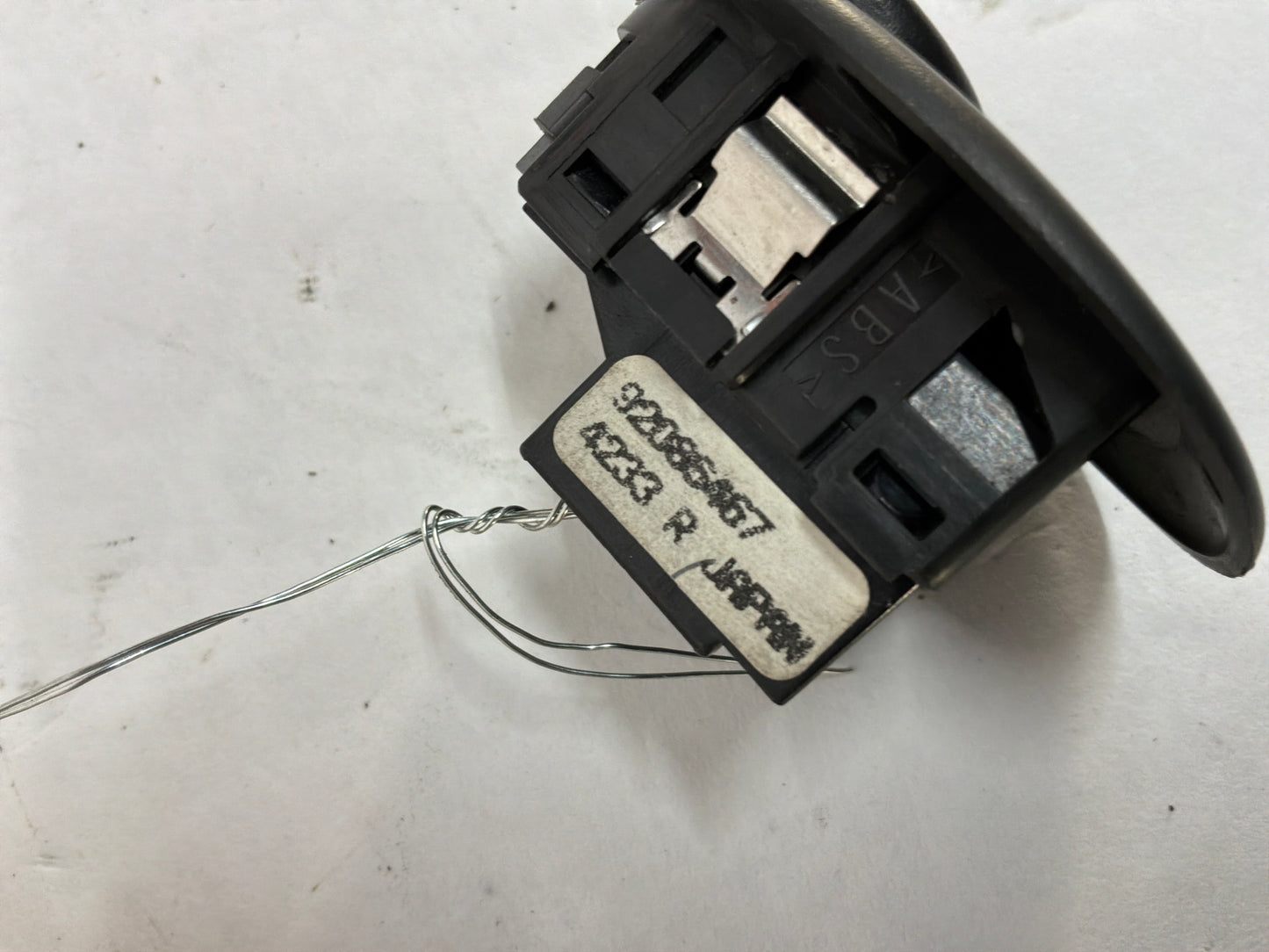 2005 Pontiac GTO Door Panel Mirror Control Switch OEM