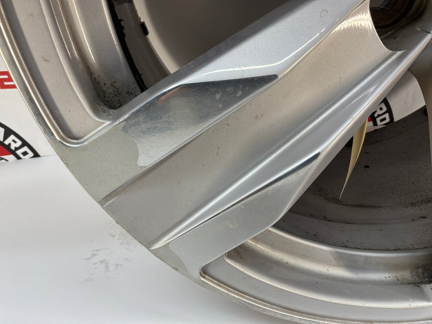 2013 Chevy Camaro ZL1 OEM Rear Wheel 20x11 5 Spoke