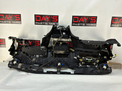 Dash pad - Day's Parts Yard