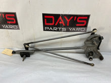 Windshield wiper motor - Day's Parts Yard