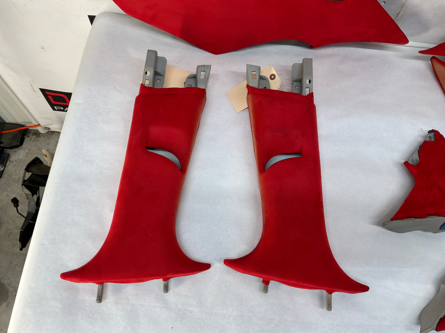 Head liner sunroof and interior trim - Day's Parts Yard
