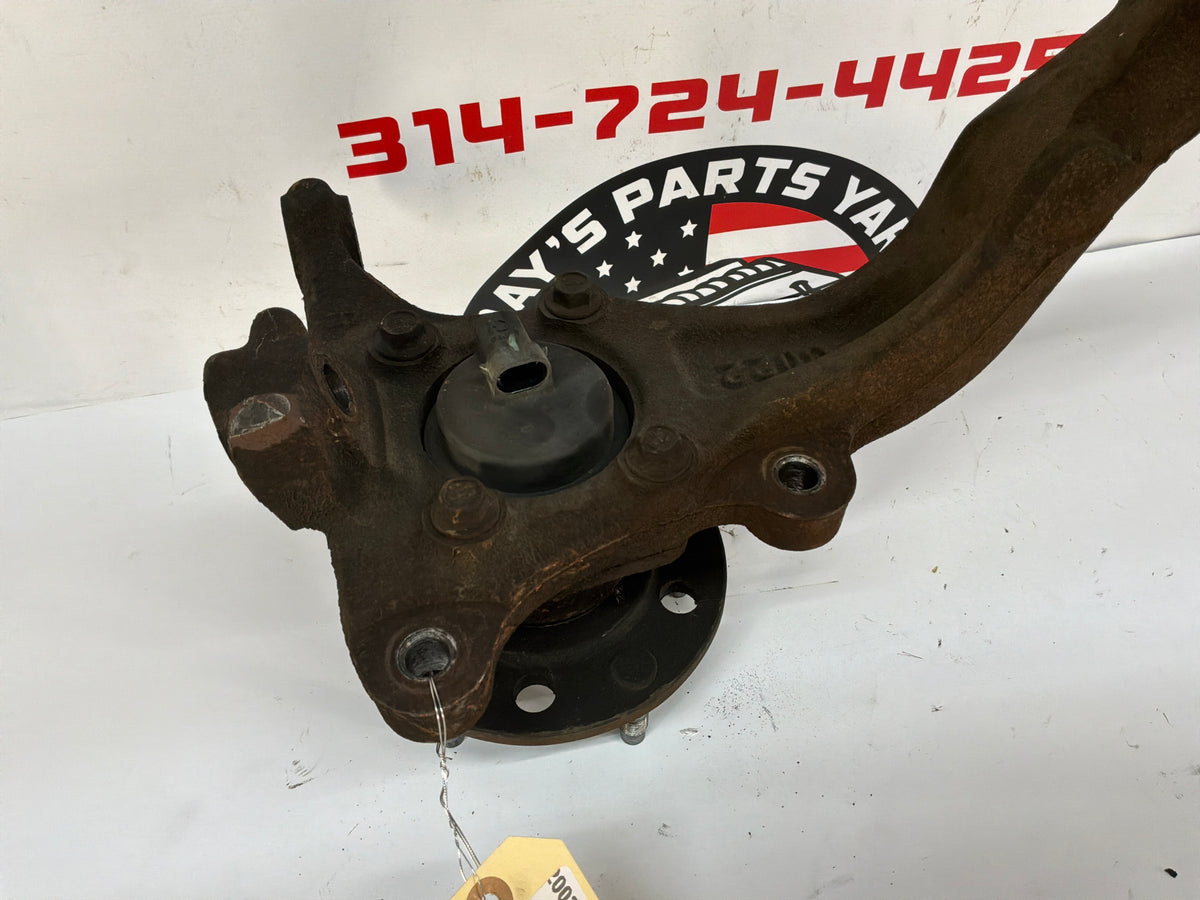 2002 Chevy Camaro Z28 RH Passenger Front Spindle Knuckle Hub OEM