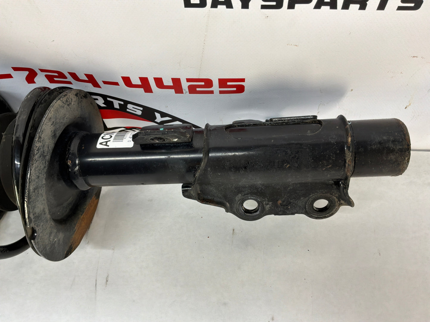 2014 Chevy SS Sedan RH Passenger Front Suspension Strut Assembly OEM