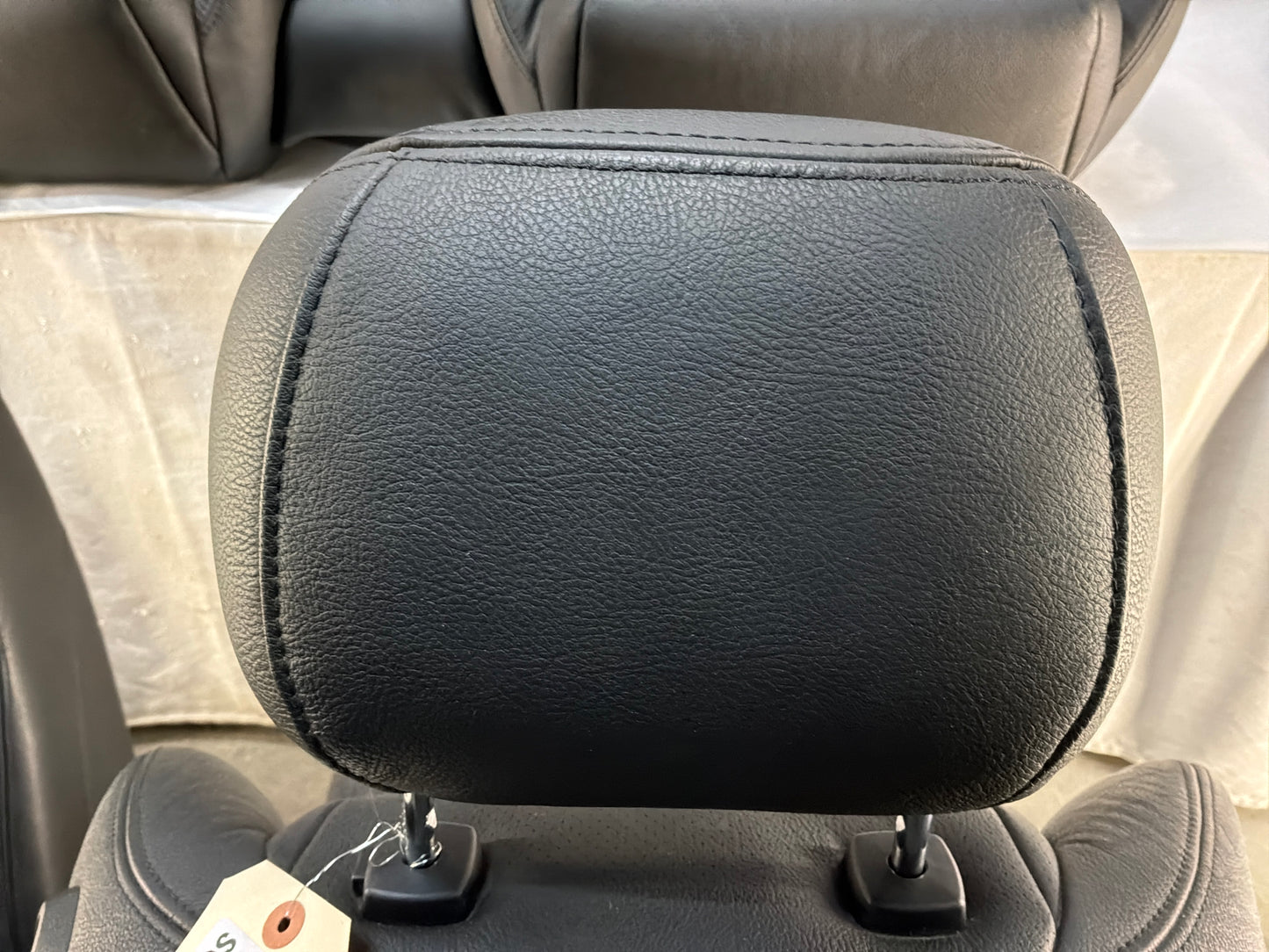 2005 Pontiac GTO Black Leather Front and Rear Seats Set OEM