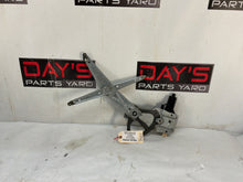 Rh window regulator - Day's Parts Yard