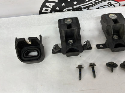 2017 Chevy SS Sedan RH & LH Upper & Lower Radiator Bracket Mounts Bushings OEM
