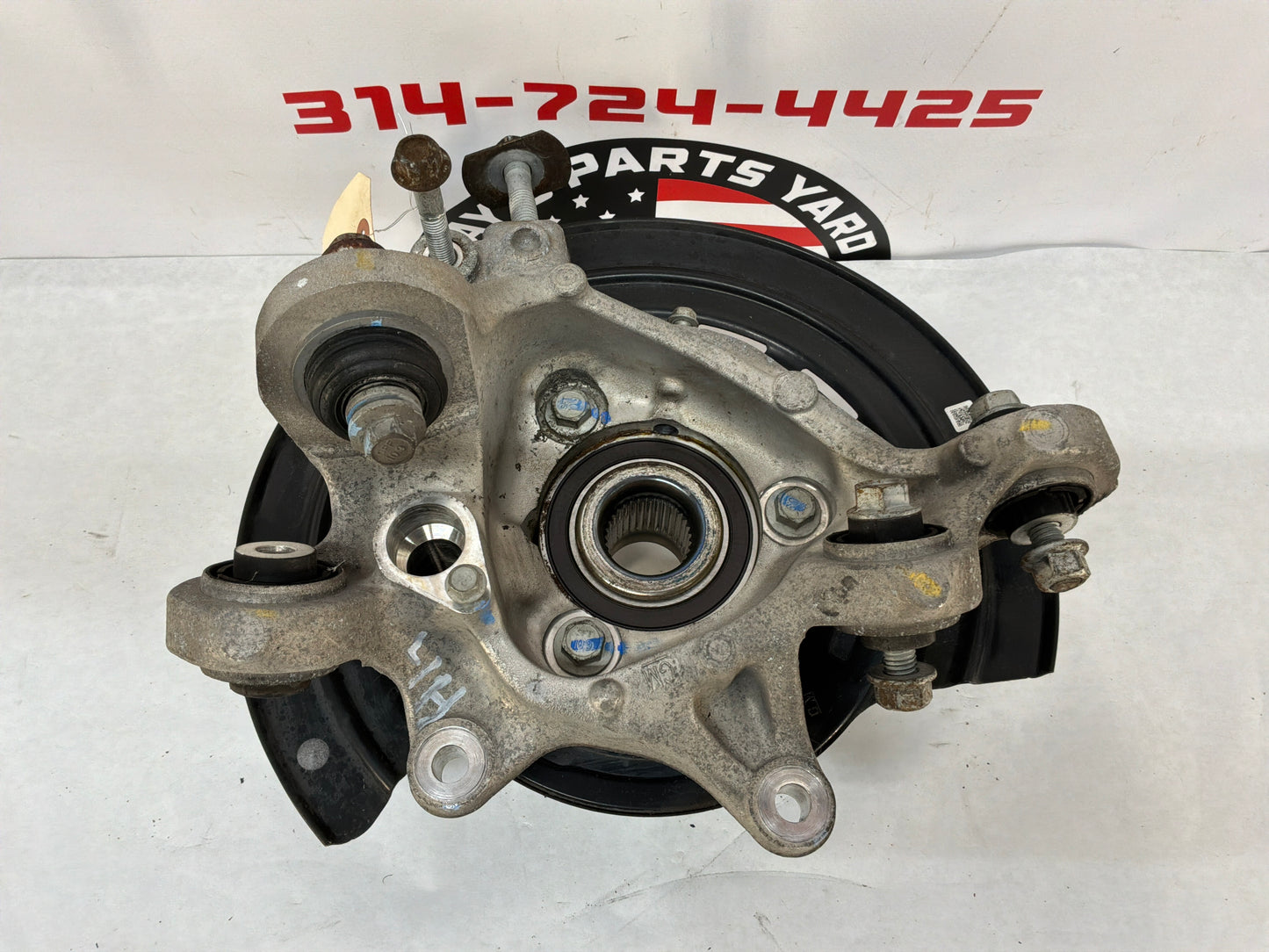 Lh rear spindle