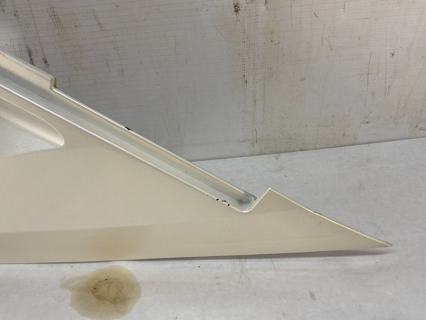 2012 Chevy Avalanche LH Driver Bed Inner Trim Cargo Box Sail Panel Cladding OEM