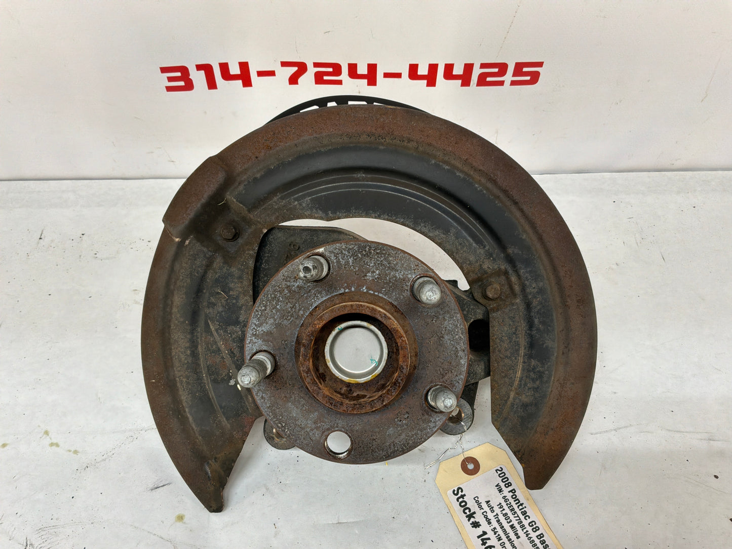 2008 Pontiac G8 Base LH Driver Front Suspension Spindle Knuckle Hub Assembly OEM