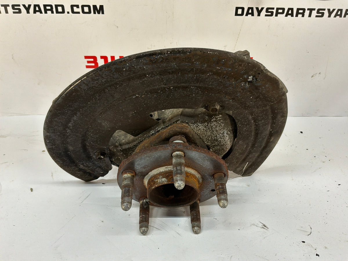 2014 Chevy Caprice PPV RH Passenger Front Suspension Hub Knuckle Spindle Wheel Bearing Assembly OEMPassenger Front Suspension Hub Knuckle Spindle Wheel Bearing Assembly OEM