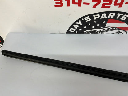 2017 Chevy SS Sedan RH & LH Windshield Window Molding Trim Moldings OEM