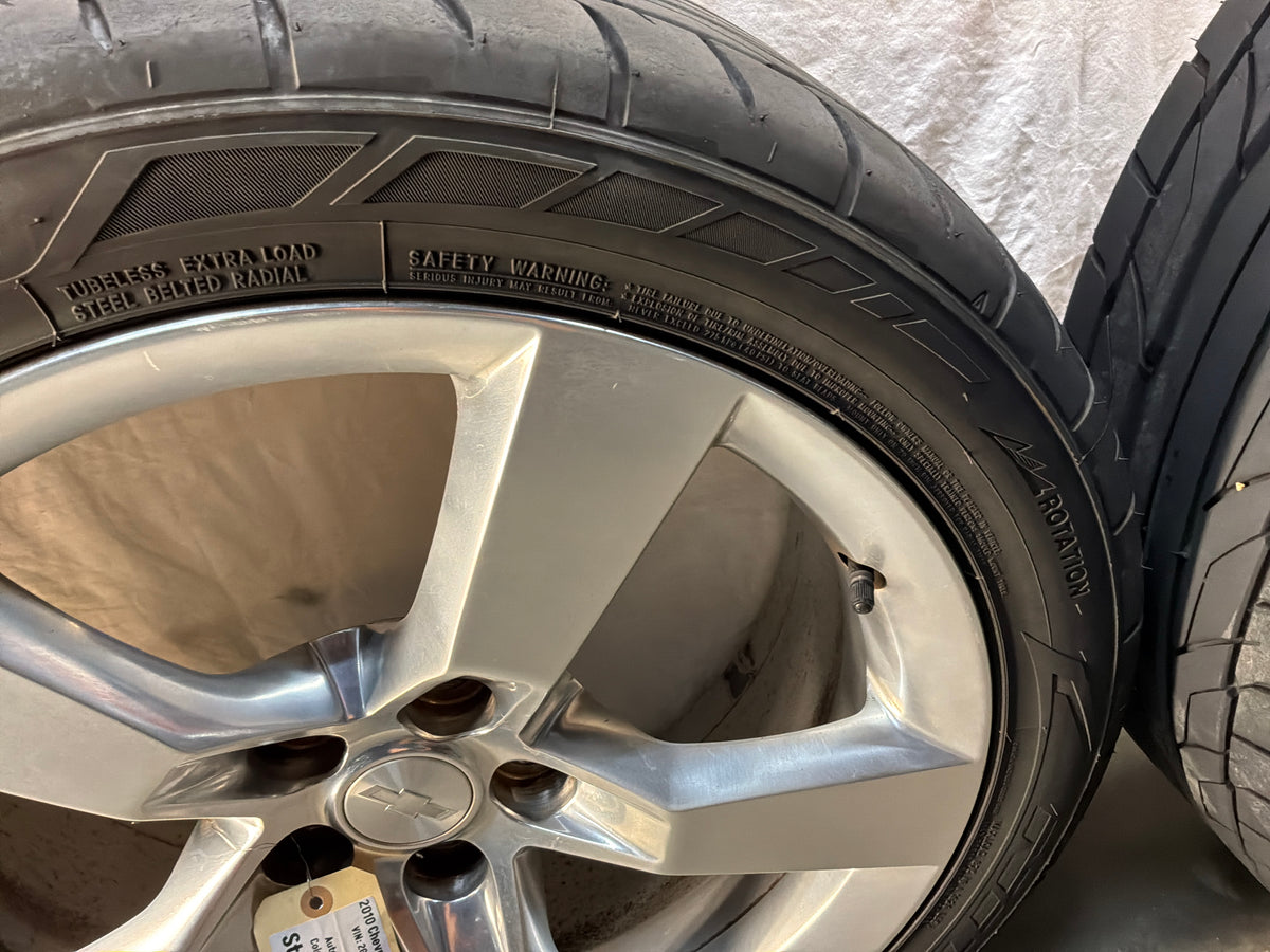 2010 Chevy Camaro SS 20x8 20x9 Factory OEM Wheels Rims with Tires