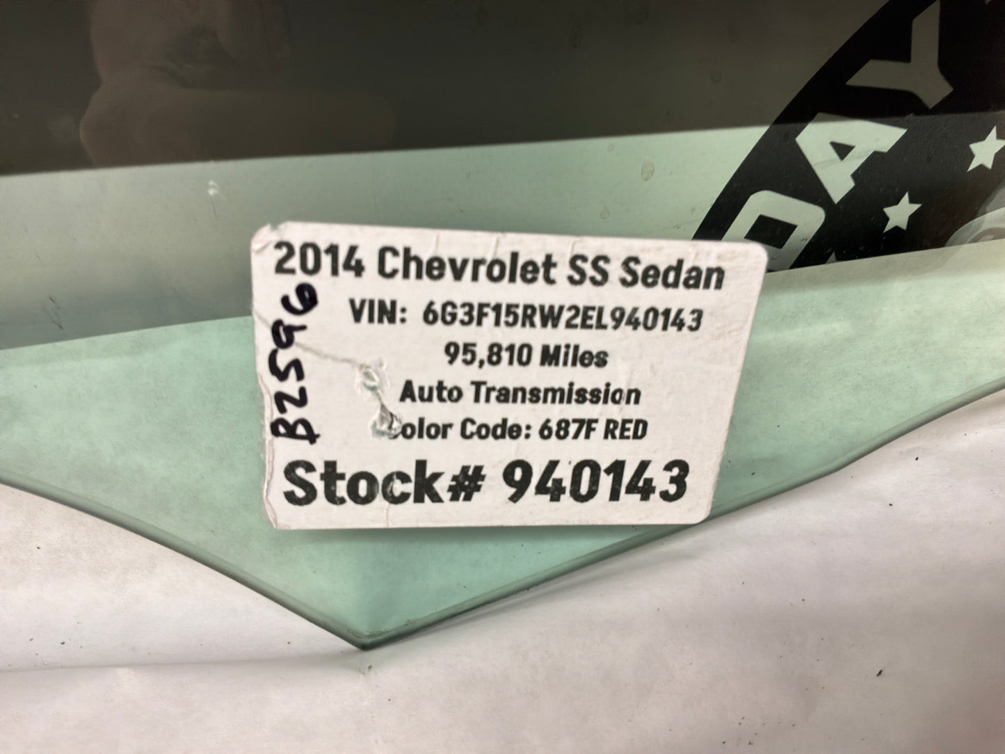 2014 Chevy SS Sedan LH Driver Front Door Window Glass OEM