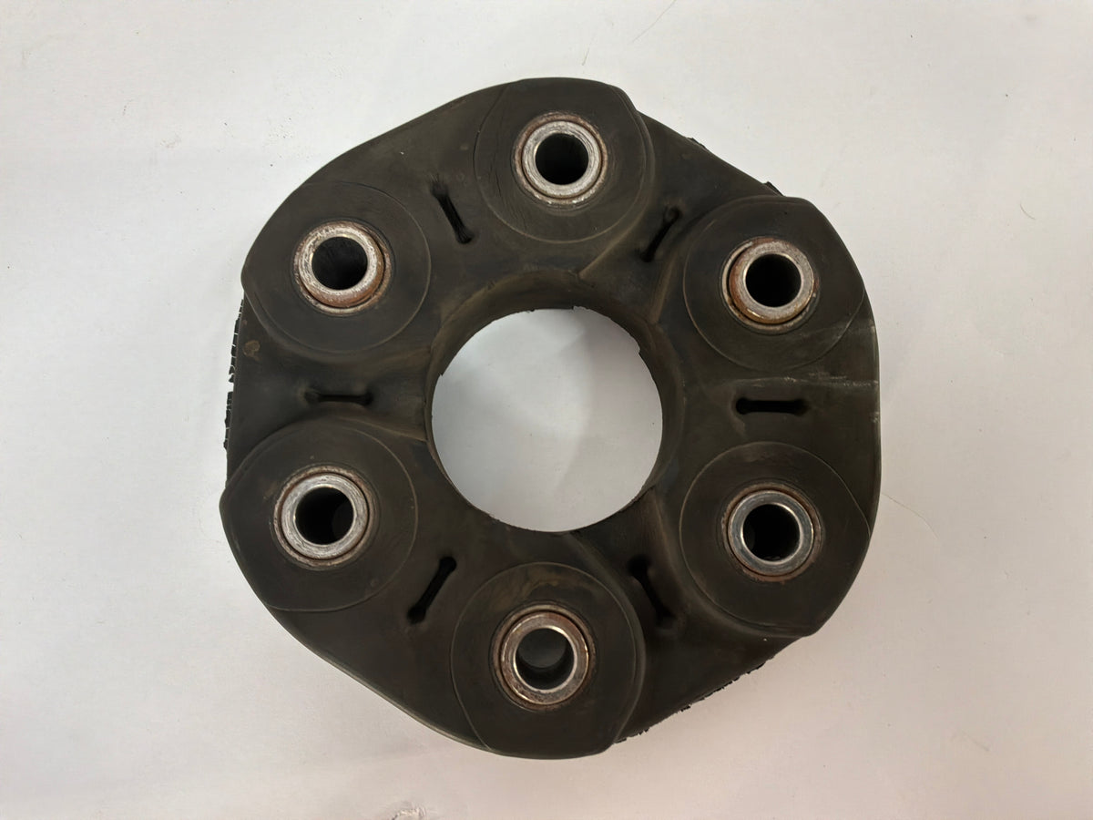 2017 Chevy SS Sedan Driveshaft Drive Shaft Couplers Isolators OEM