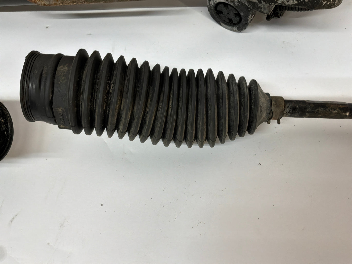 2006 Cadillac CTS-V  Hydraulic Steering Rack and Pinion Steering Gear OEM
