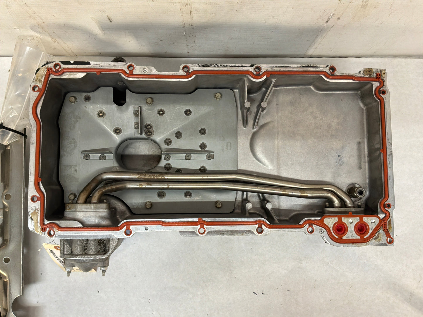 2006 Pontiac GTO Oil Pan Assembly Pick Up Tube Windage Tray OEM