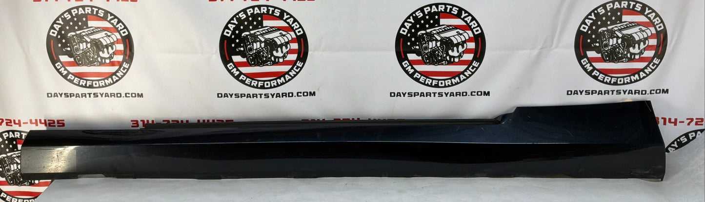 2014 Chevy Camaro SS LH Driver Rocker Molding Side Skirt Panel OEM