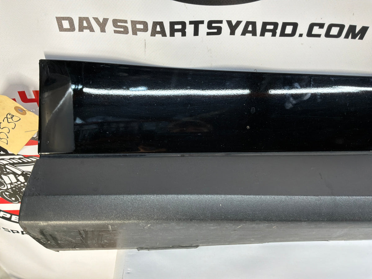 2013 Chevy Camaro ZL1 RH Passenger Rocker Molding Side Skirt Panel OEM