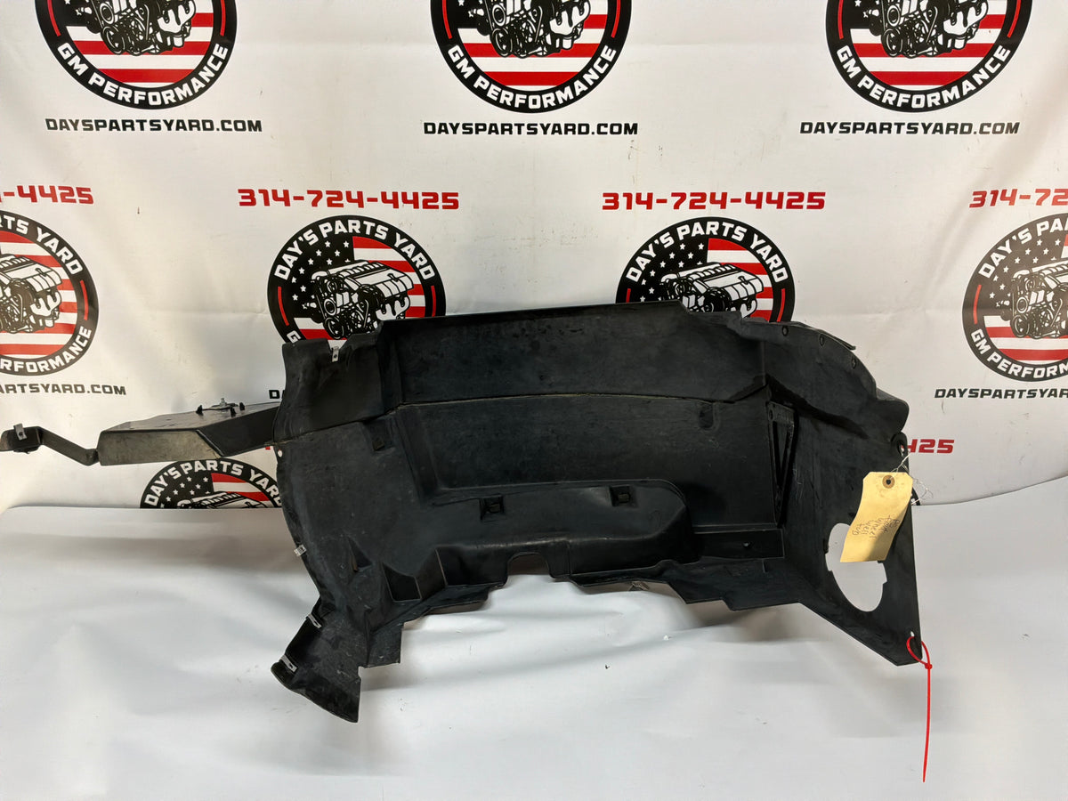 2002 Chevy C5 Corvette Corvette RH Passenger Composite Inner Fender Liner Wheel House Well OEM