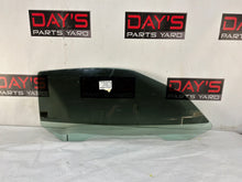 Rh door window glass - Day's Parts Yard