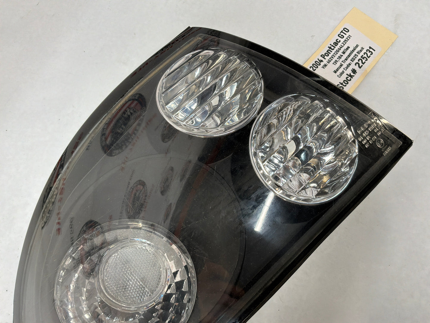 2004 Pontiac GTO RH & LH Aftermarket DEPO Clear Lens Taillight Tail Light Lamps