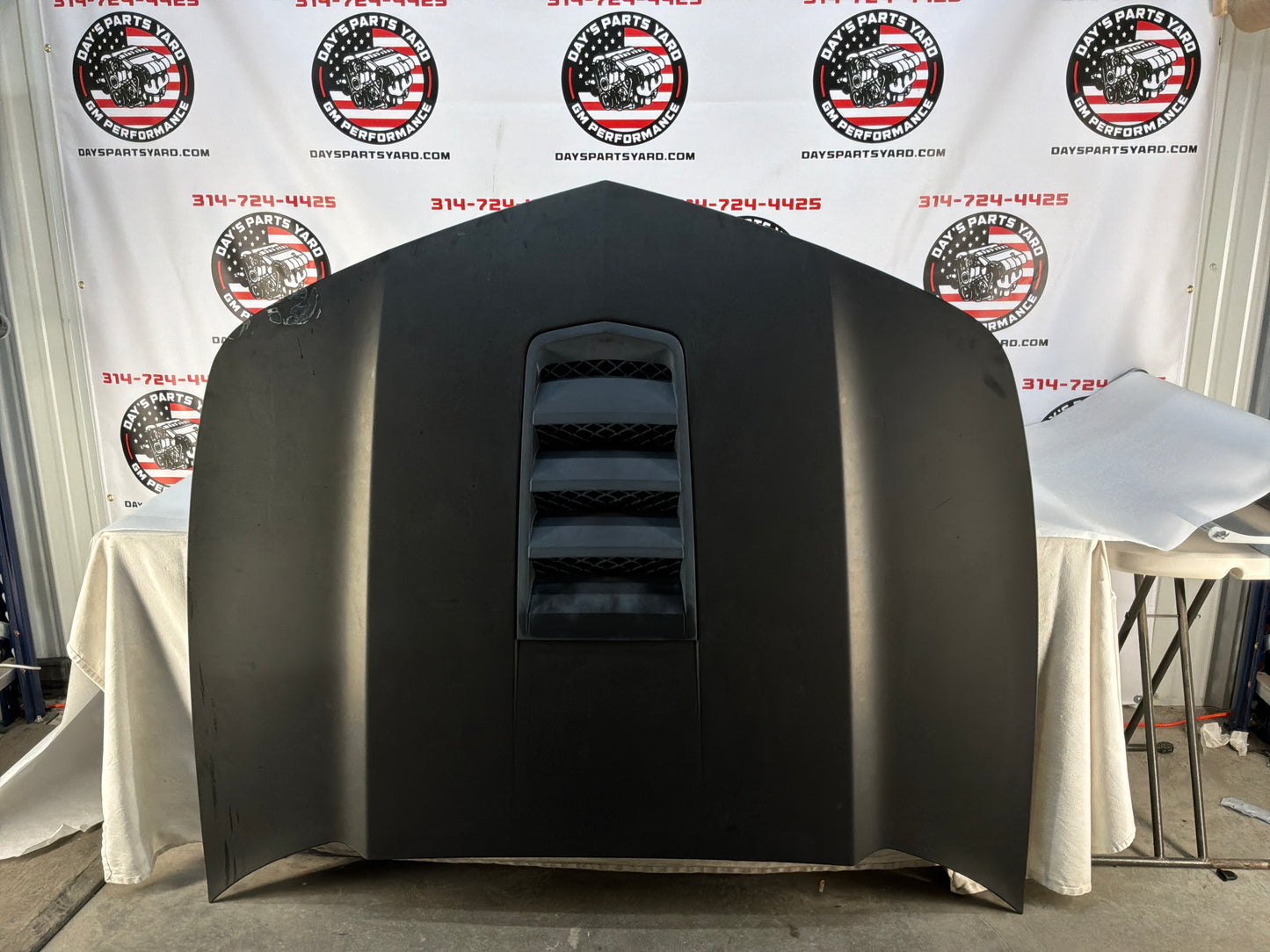 2015 Chevrolet Camaro SS 1LE Hood w/ Scoop Vent Insert Black OEM