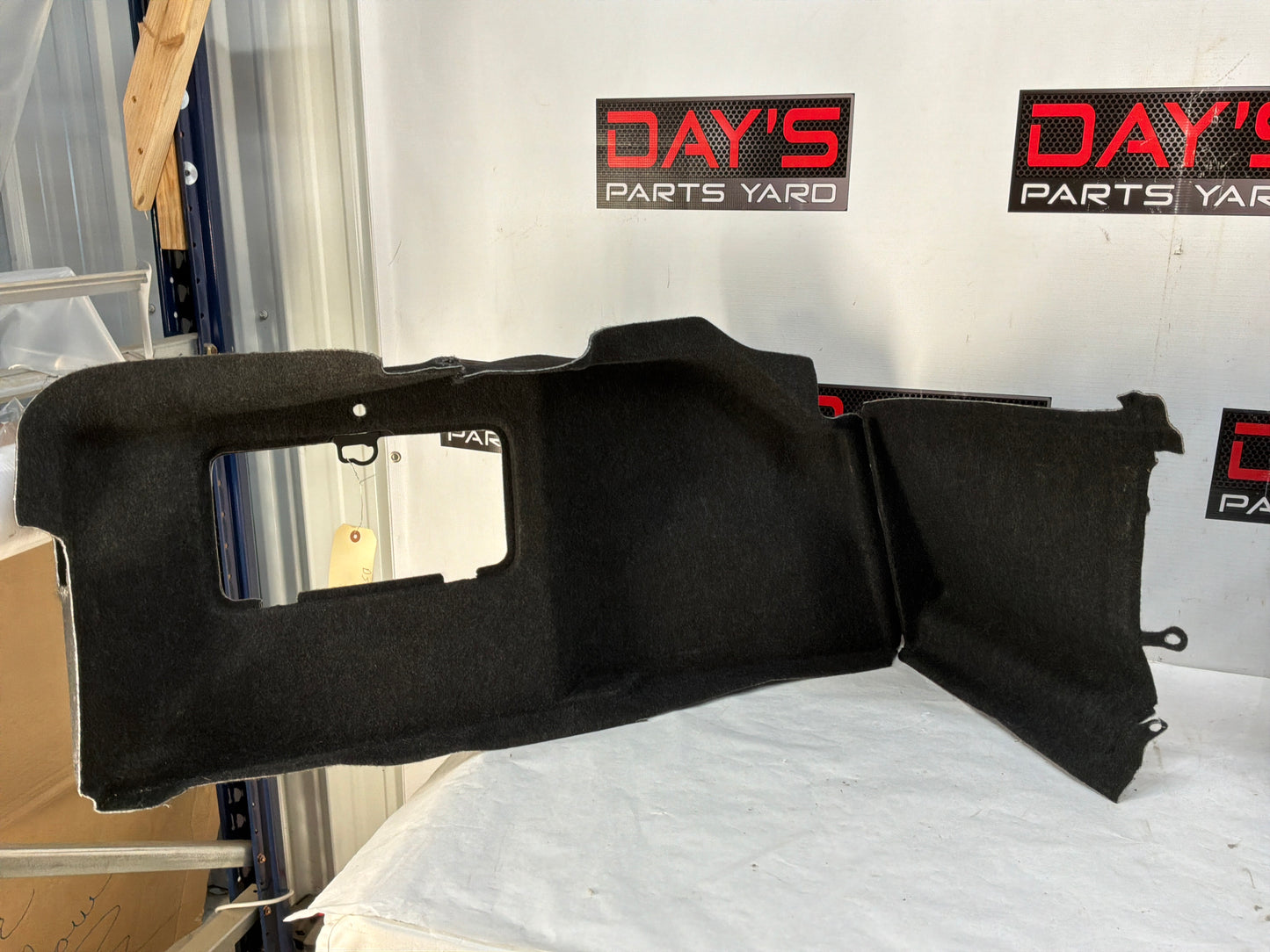 Trunk liner side carpet
