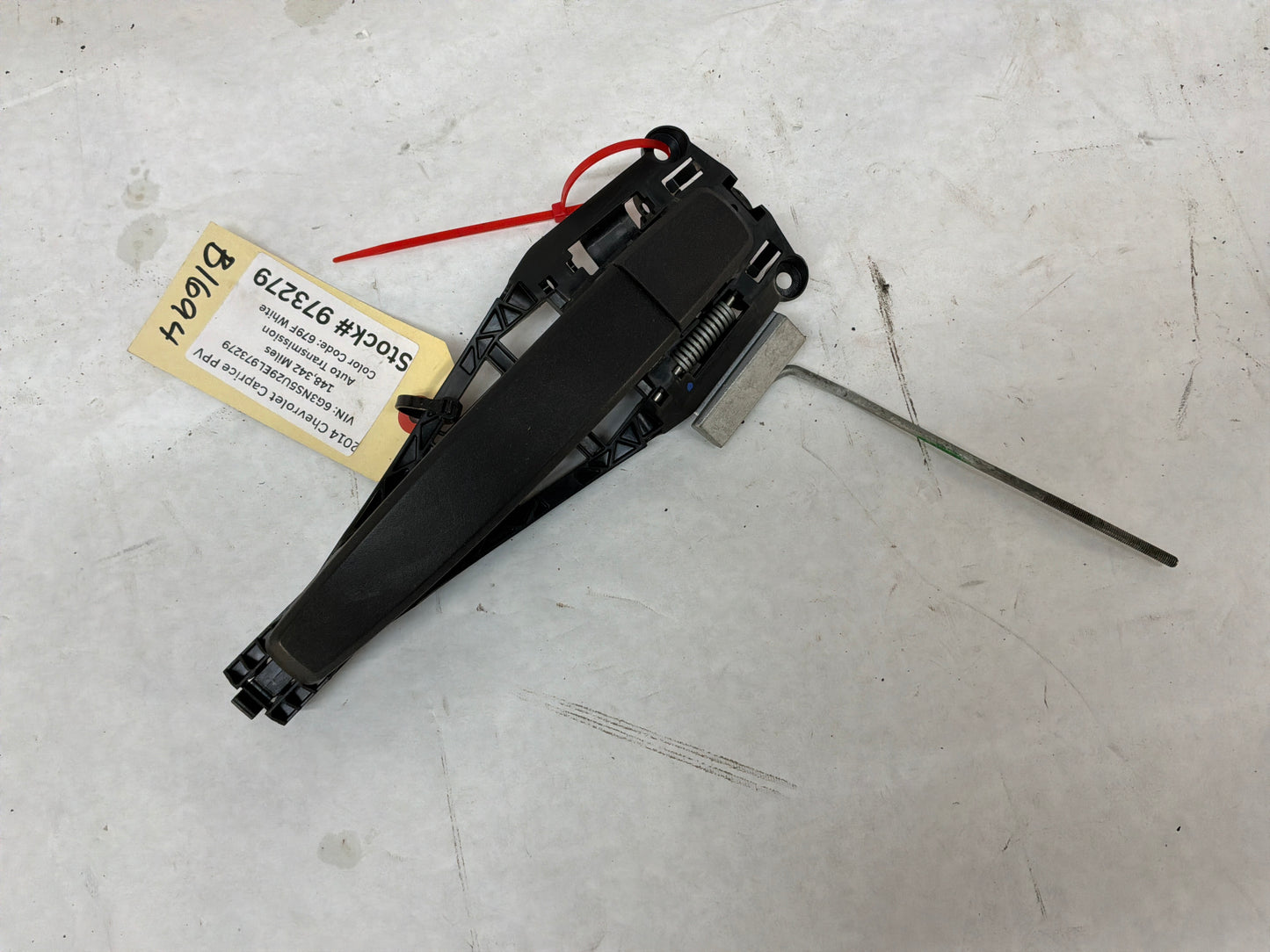 2014 Chevy Caprice PPV RH Passenger Exterior Outside Rear Door Handle OEM