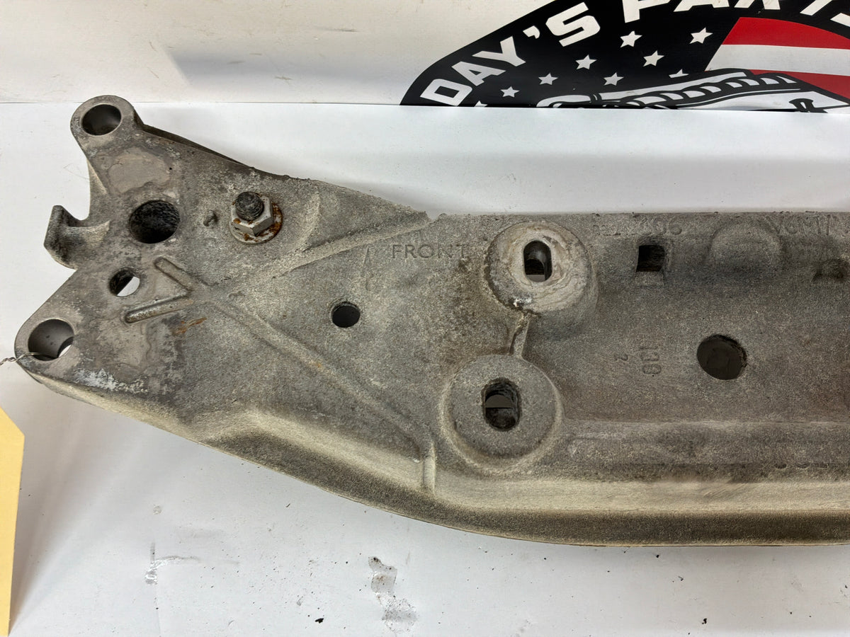2014 Chevy SS Sedan Automatic Transmission Crossmember Bracket OEM