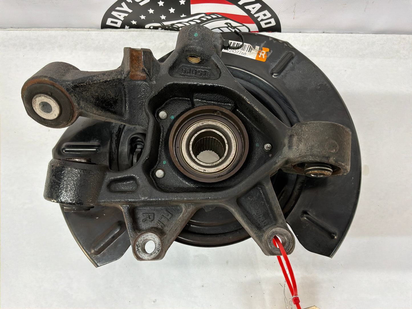 2017 Chevy SS Sedan RH Passenger Rear Suspension Spindle Hub Knuckle Wheel Bearing OEM