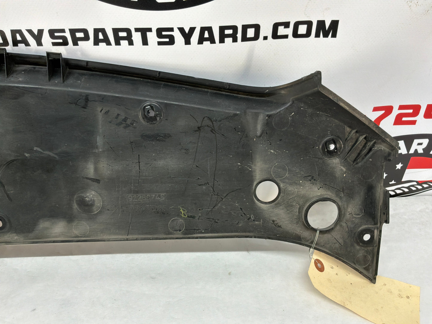 2017 Chevy SS Sedan Radiator Core Support Grille Cover Sight Shield OEM